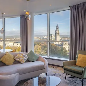 Hilton 4* Cardiff